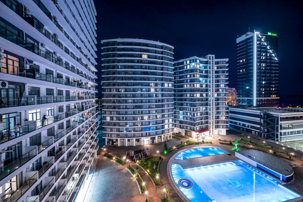 White Sails Residential Hotel Batumi Exterior foto