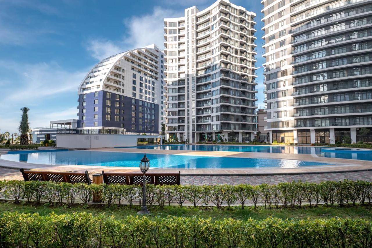 White Sails Residential Hotel Batumi Exterior foto