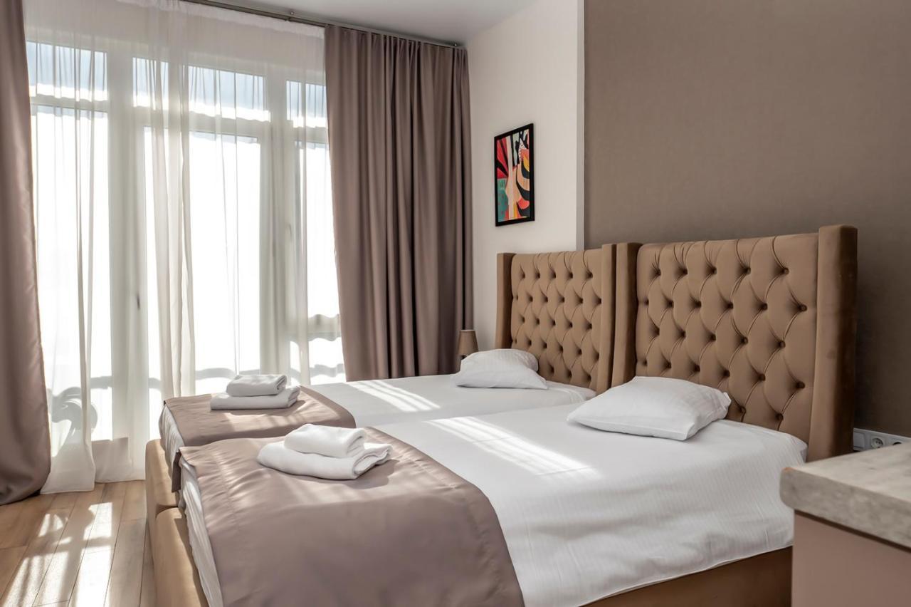 White Sails Residential Hotel Batumi Exterior foto
