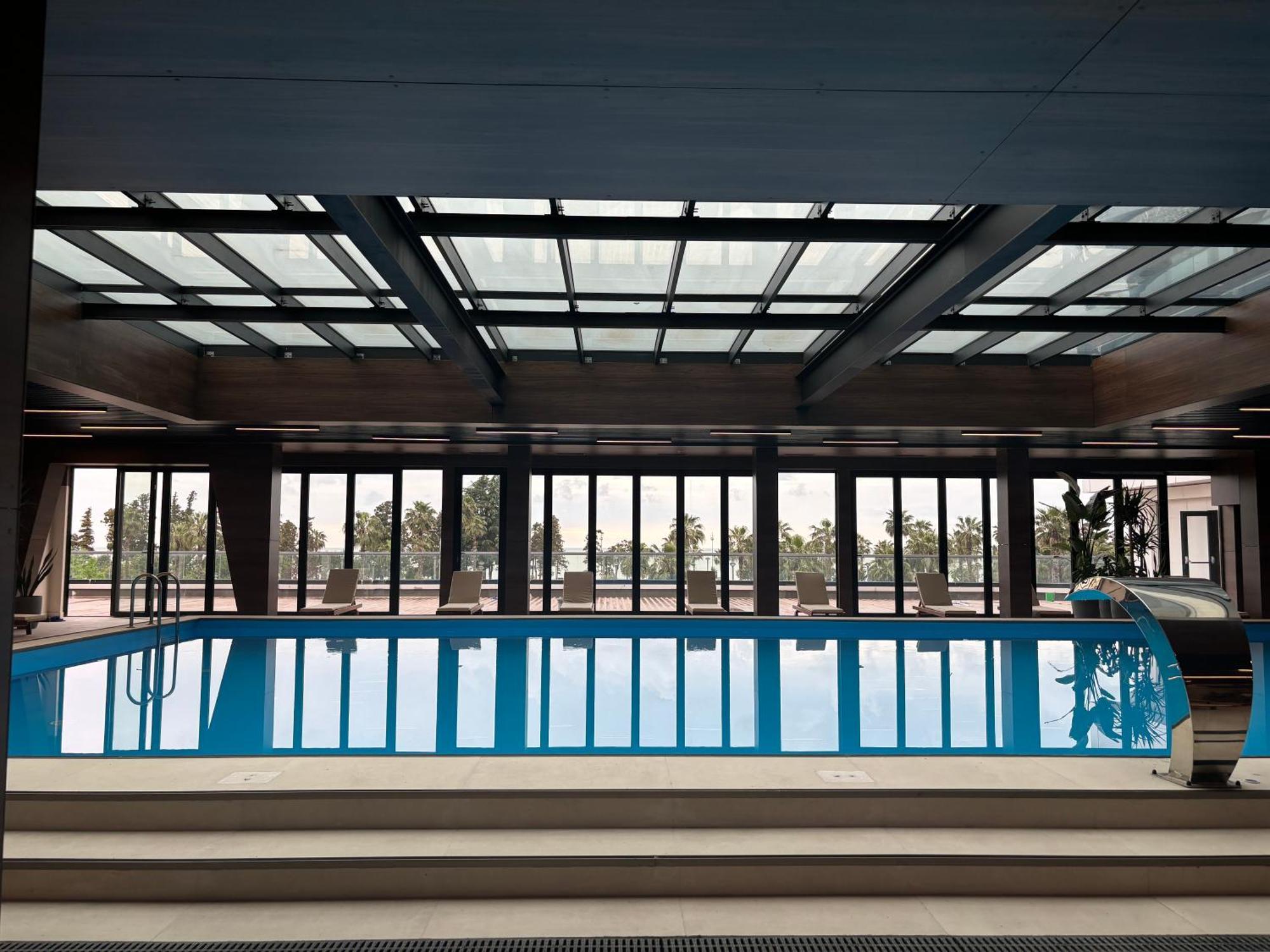 White Sails Residential Hotel Batumi Exterior foto